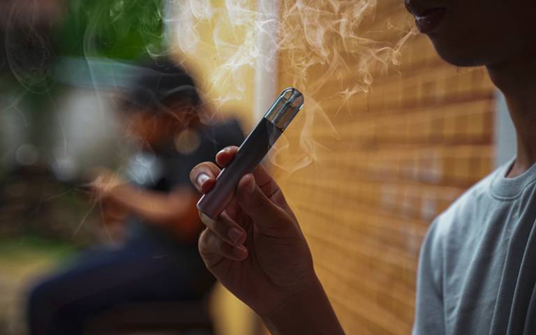 FLORAL 花之咲電子煙:為便捷生活注入新選擇 1 1